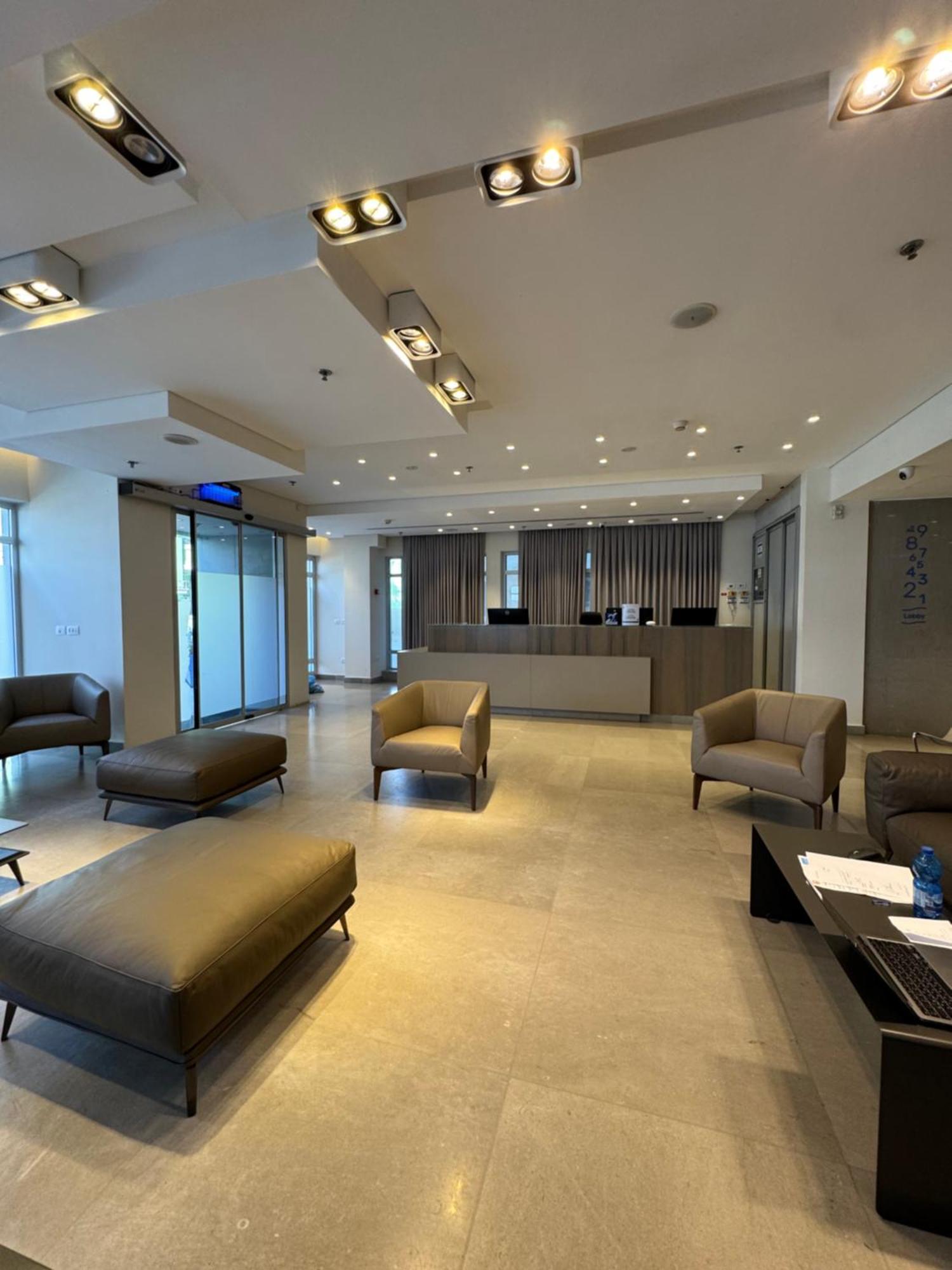 Abratel Sea View Hotel เทลอาวีฟ ภายนอก รูปภาพ